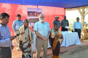 With the 2 women farmers